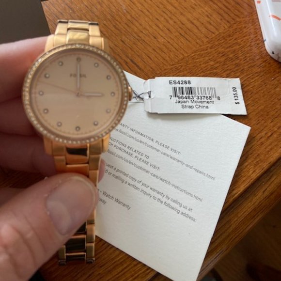 NWT Women's rose gold Fossil Watch - Picture 7 of 12